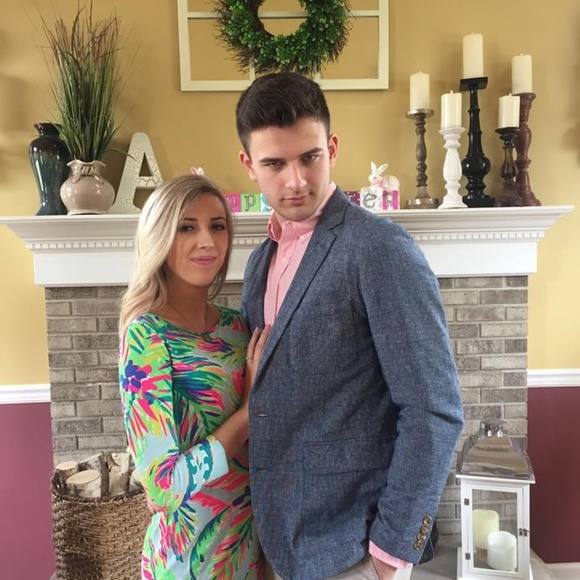 Introducing Posher Maxine - Picture 2 of 6